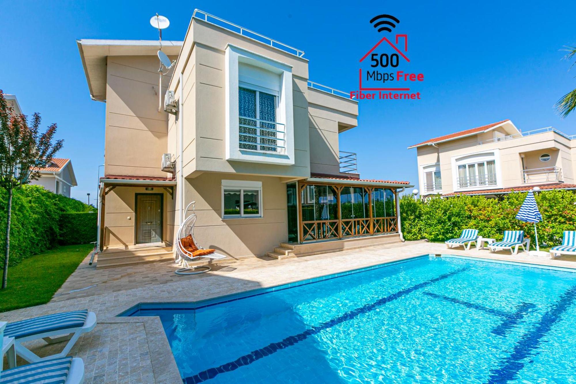 Paradise Town Villa Beltania Belek Esterno foto