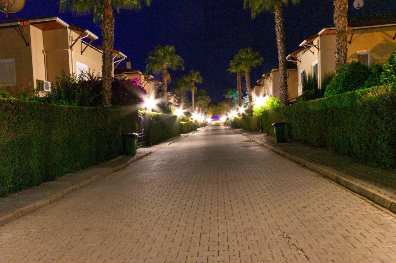 Paradise Town Villa Beltania Belek Esterno foto
