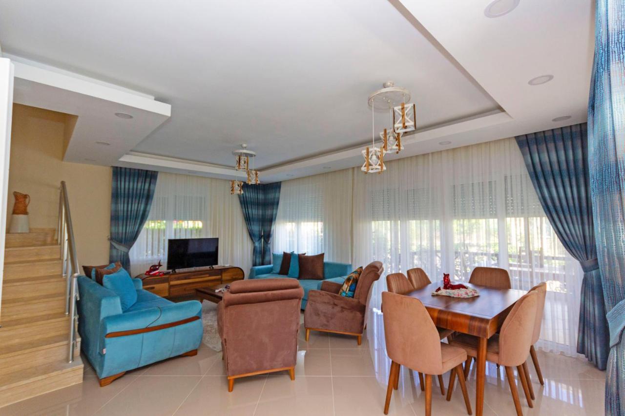 Paradise Town Villa Beltania Belek Esterno foto